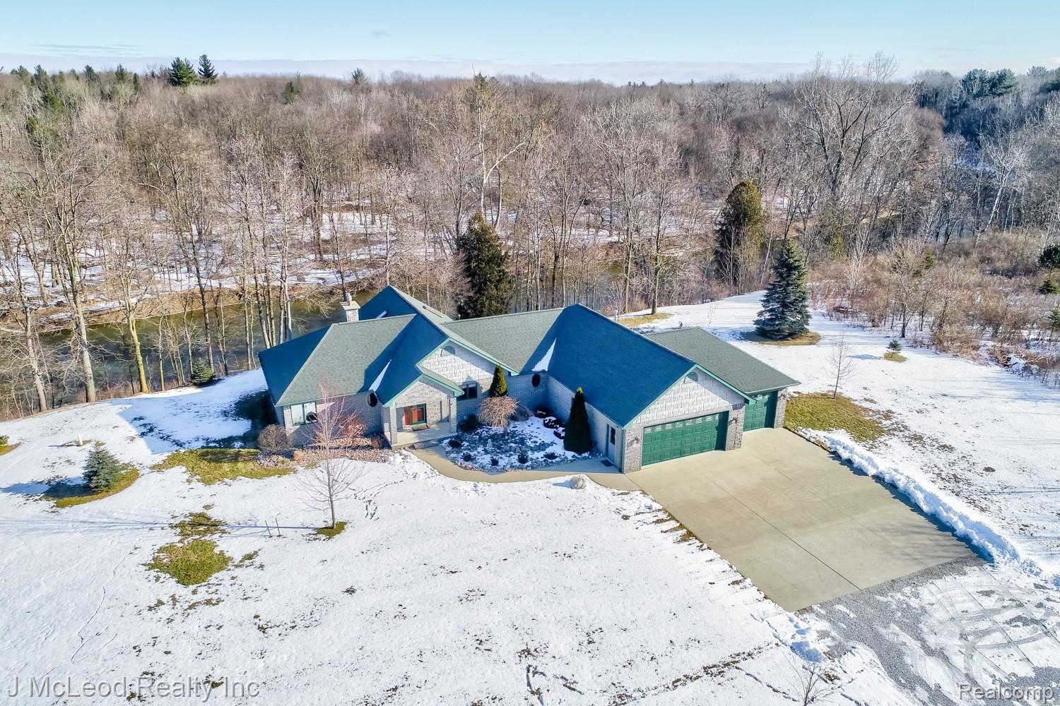 3466 Sanilac Road Vassar, MI 48768 - Photo 67 of 79 3466 W Sanilac Vassar-66.jpg