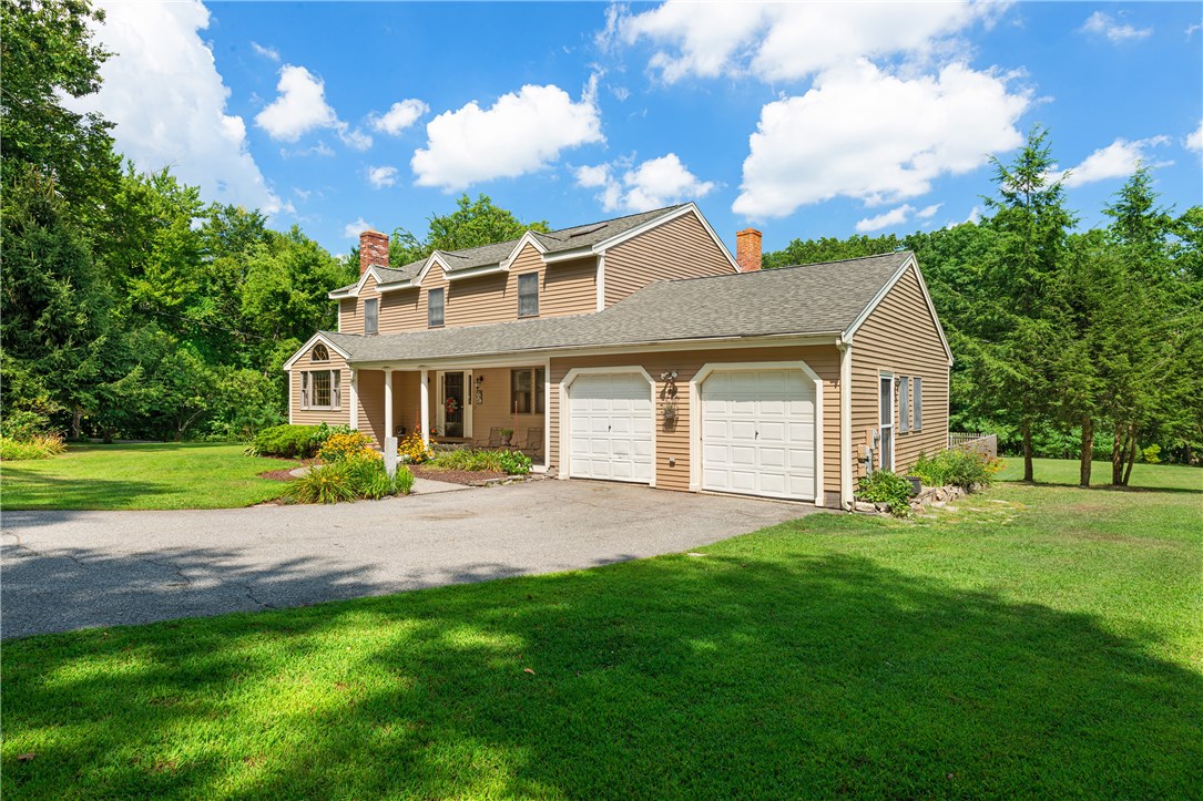 179 Little Pond County Road Cumberland, RI 02864 - Photo 1 of 40