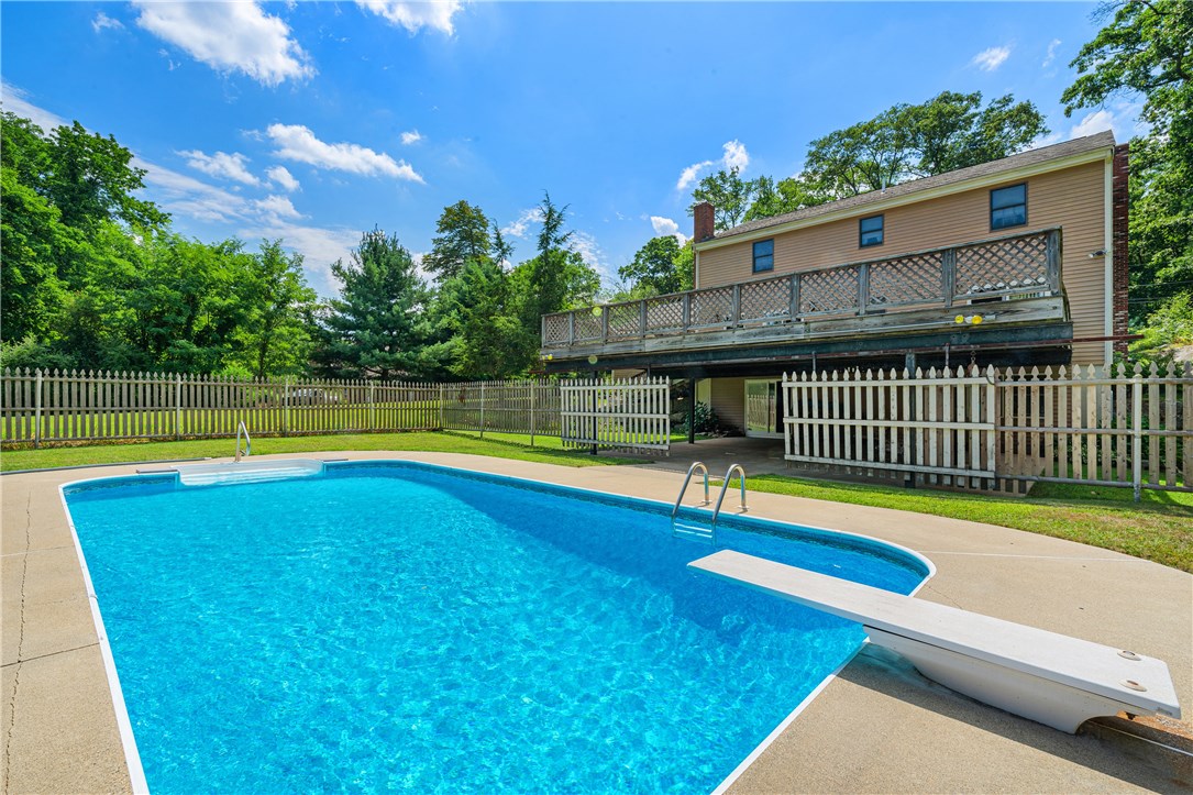 179 Little Pond County Road Cumberland, RI 02864 - Photo 34 of 40