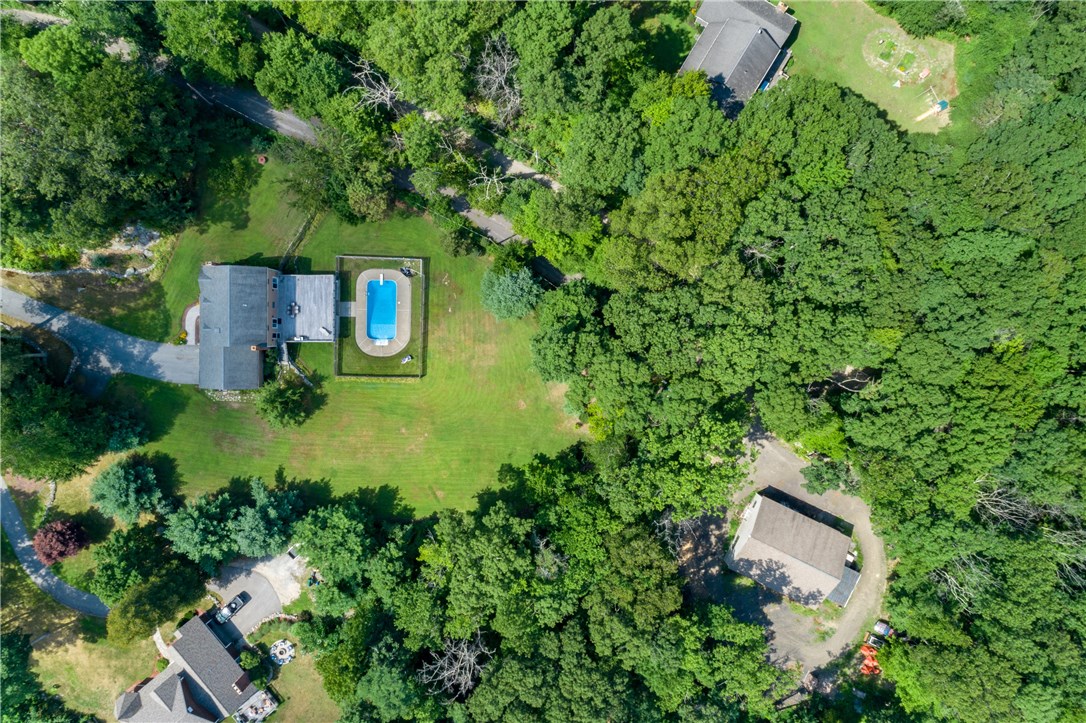 179 Little Pond County Road Cumberland, RI 02864 - Photo 40 of 40
