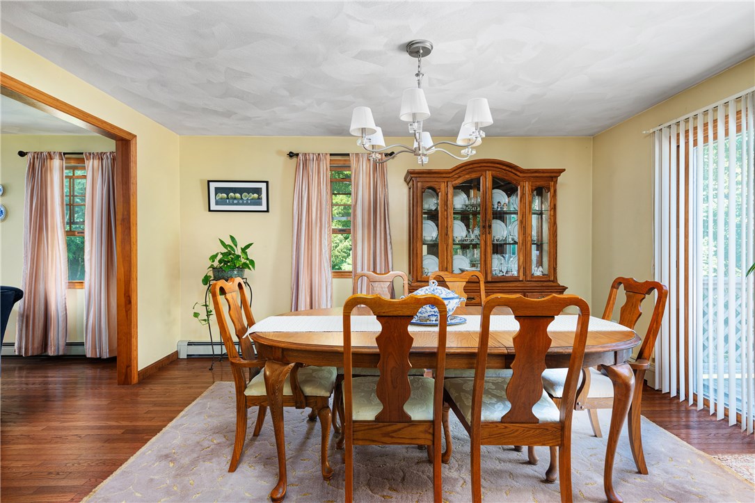 179 Little Pond County Road Cumberland, RI 02864 - Photo 9 of 40