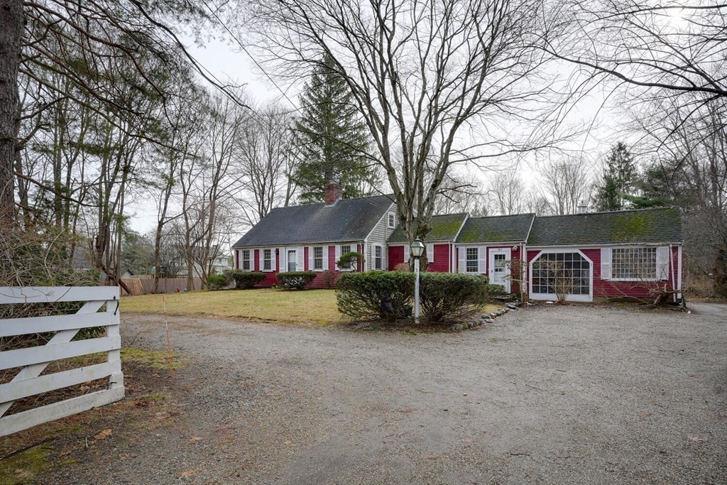 387 Commonwealth Road Wayland, MA 01778 - Photo 2 of 42 Gallery Image 2