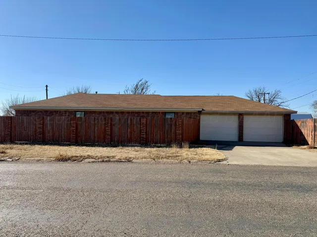 $4,800 | 900 Nelson Street, Borger, TX 79007