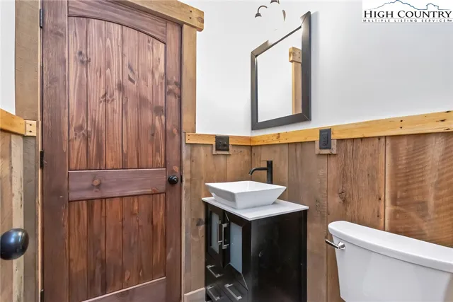 $579,900 | 486 Hunter-Lysik Way, Laurel Springs, NC 28644