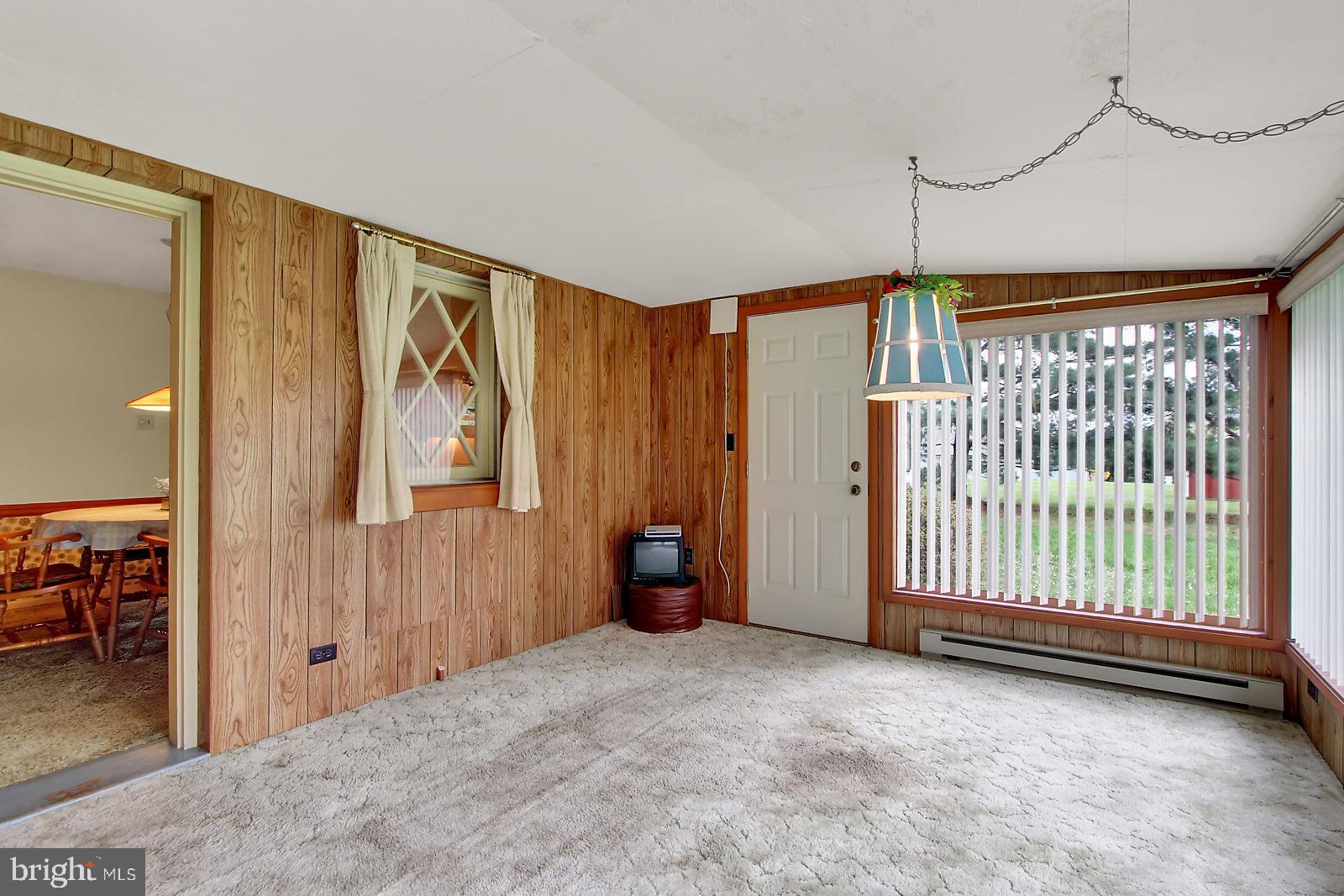 787 Greenbriar Road York, PA 17404 - Photo 12 of 26 Gallery Image 12
