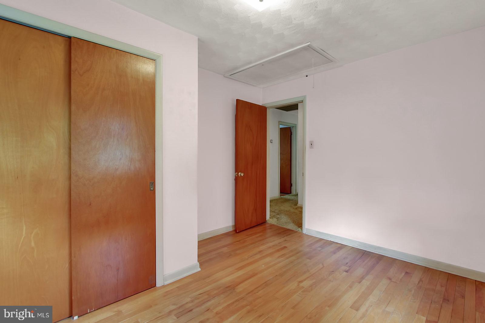 787 Greenbriar Road York, PA 17404 - Photo 18 of 26 Gallery Image 18