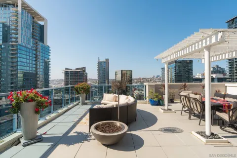 $2,495,000 | 1240 India Street, Unit 1910, San Diego, CA 92101