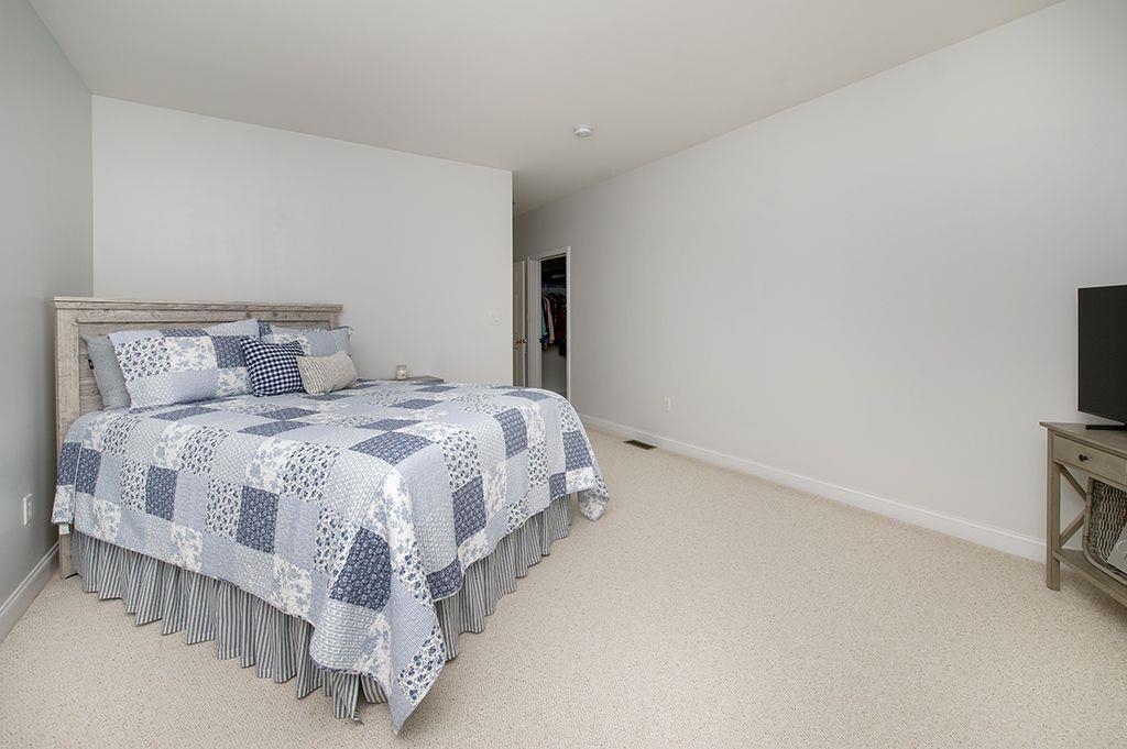 15 Lamplighter Village Road Windham, NH 03087 - Photo 15 of 35