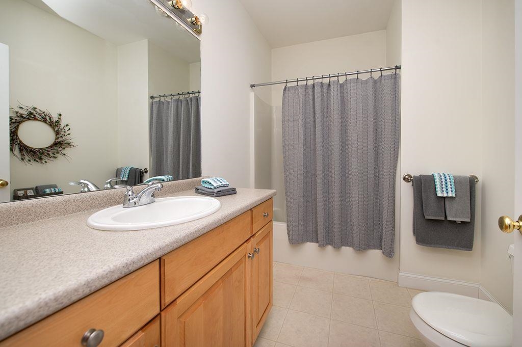 15 Lamplighter Village Road Windham, NH 03087 - Photo 16 of 35