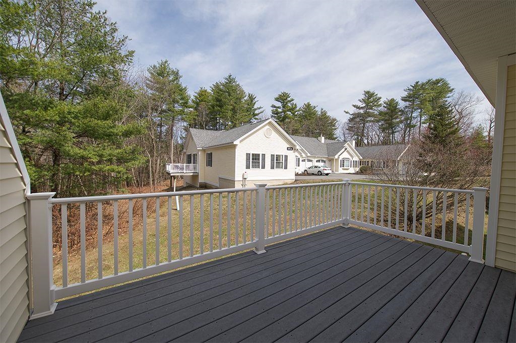 15 Lamplighter Village Road Windham, NH 03087 - Photo 25 of 35