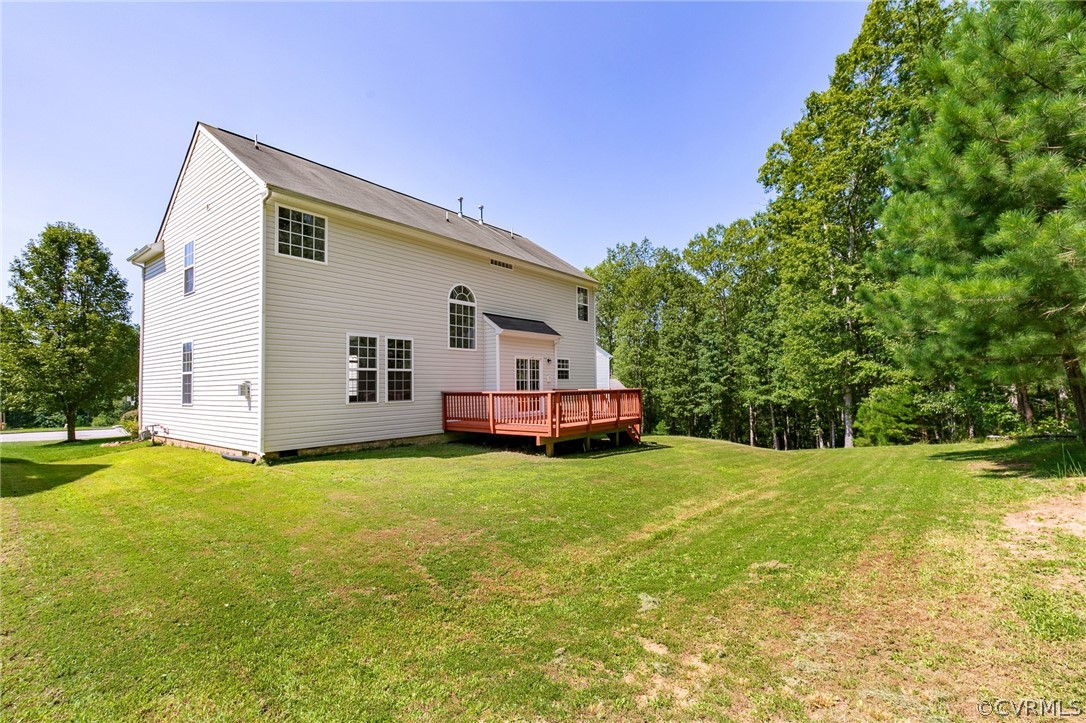 15212 Tomahawk Ridge Drive Midlothian, VA 23112 - Photo 4 of 29 Gallery Image 4
