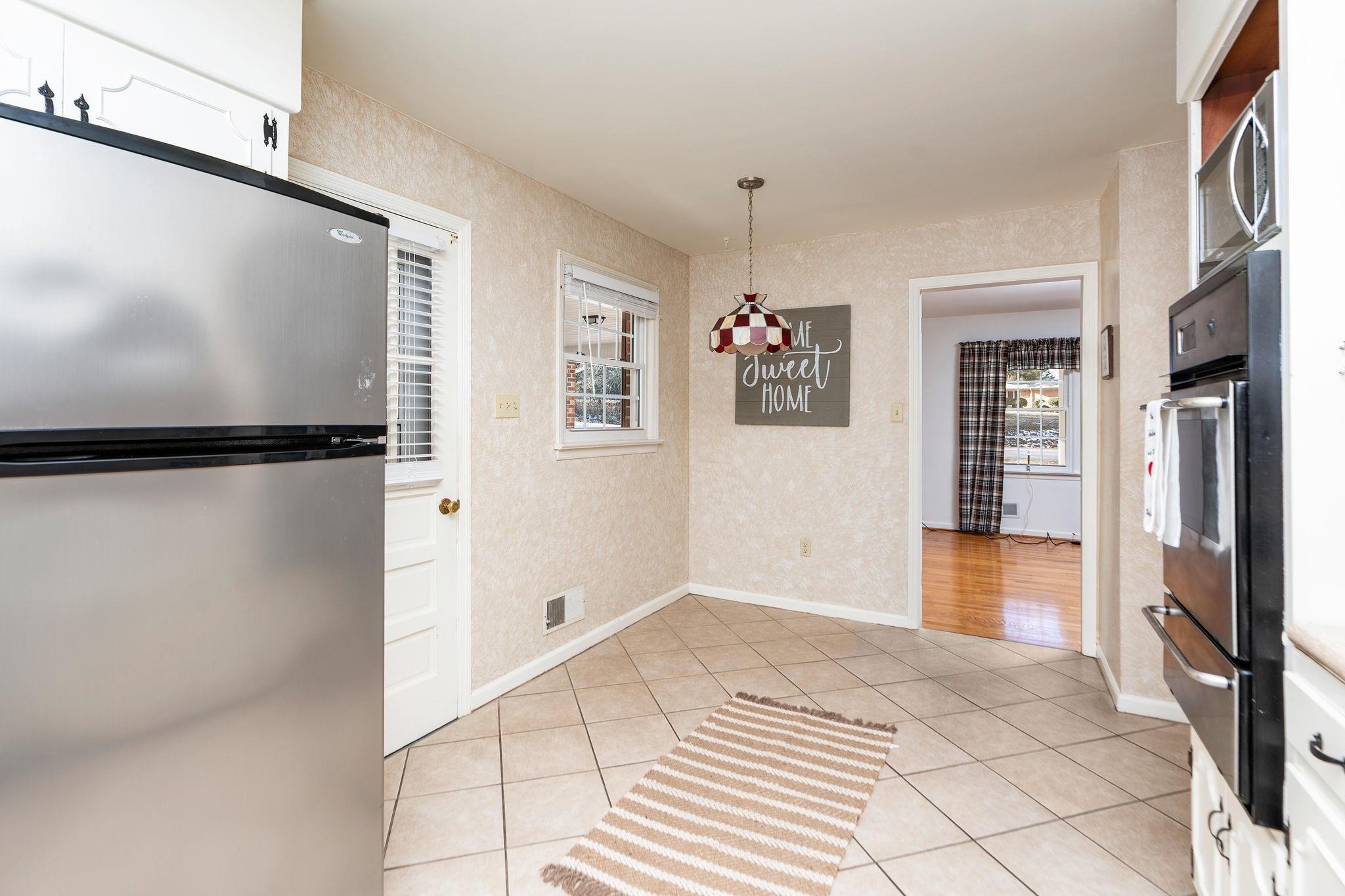 2 McCormick Street Lexington, VA 24450 - Photo 15 of 69 a bathroom with a bathtub and a shower