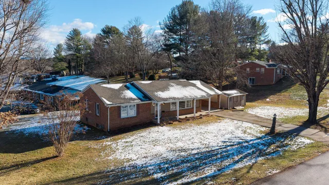 $339,900 | 2 McCormick Street, Lexington, VA 24450