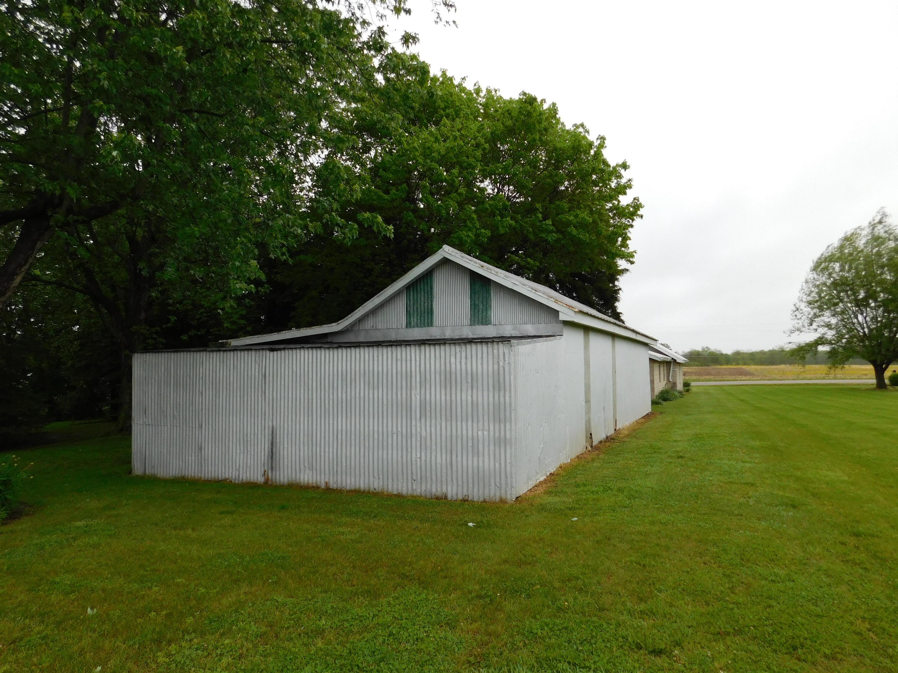 13621 Commercial Point Road Ashville, OH 43103 - Photo 13 of 27 Gallery Image 13