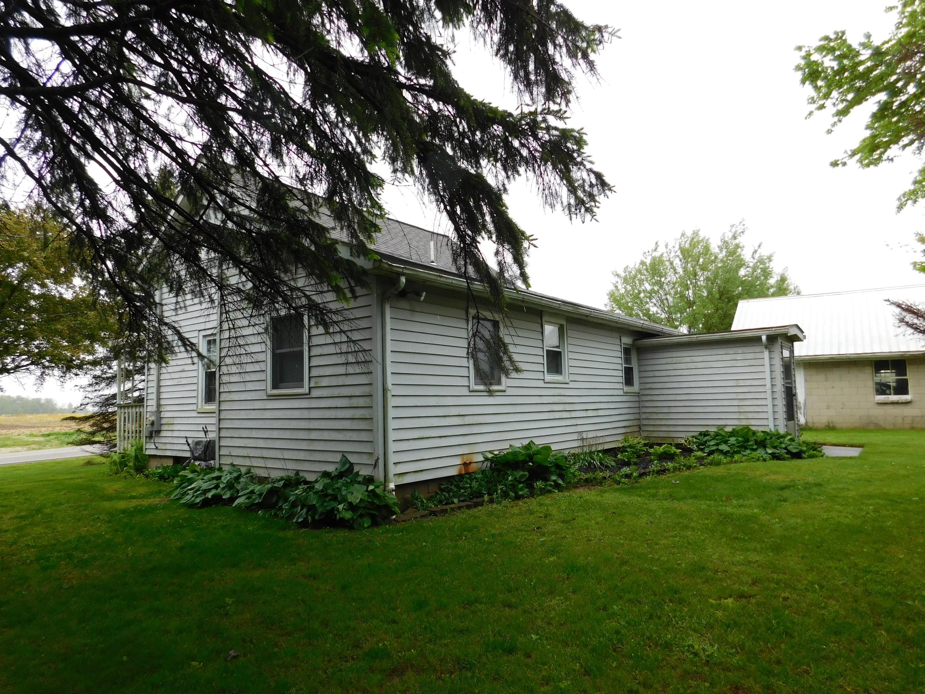 13621 Commercial Point Road Ashville, OH 43103 - Photo 5 of 27 Gallery Image 5