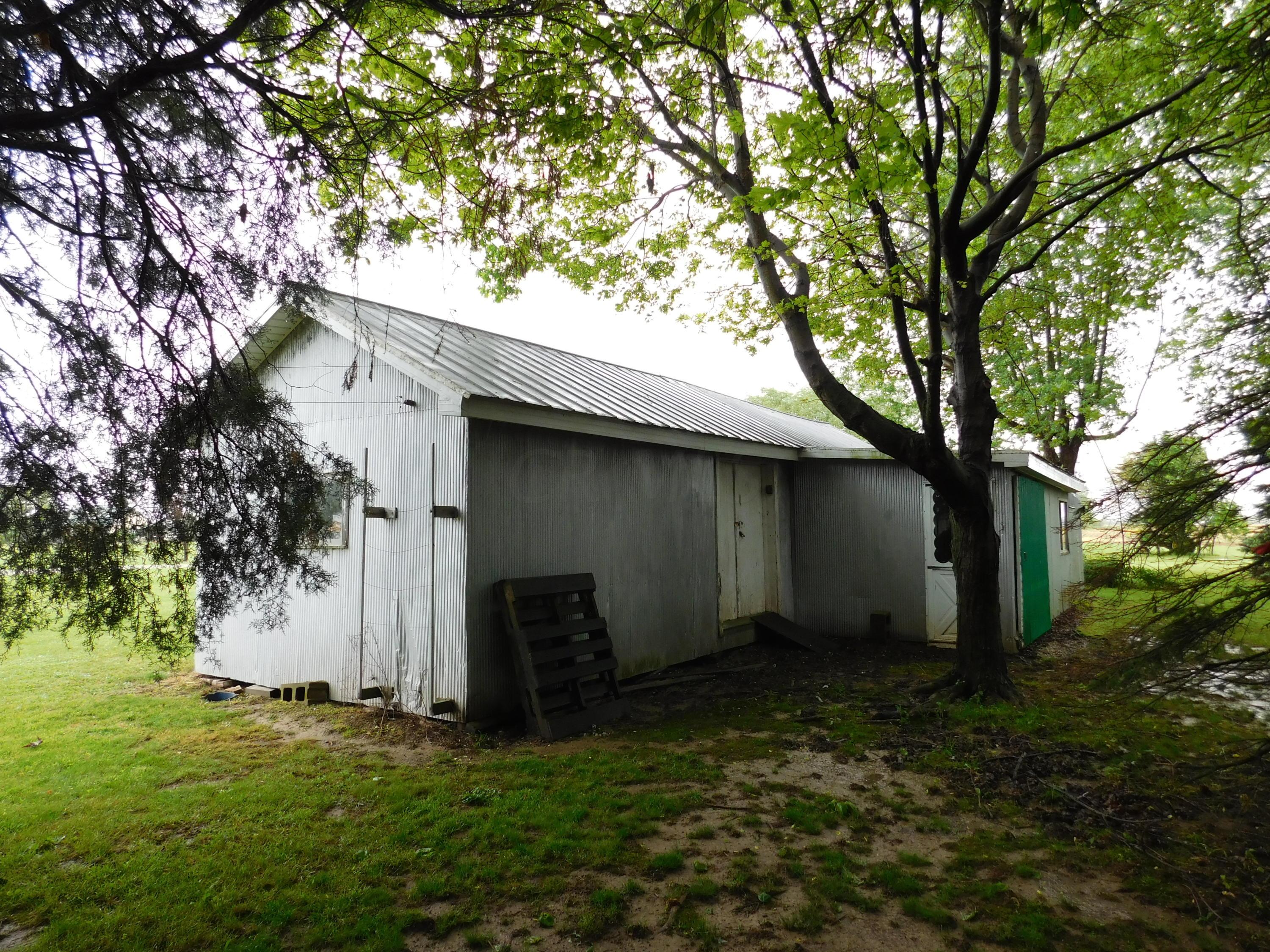 13621 Commercial Point Road Ashville, OH 43103 - Photo 10 of 27 Gallery Image 10