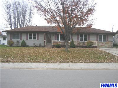 304 North 16th Street Decatur, IN 46733 - Photo 2 of 4