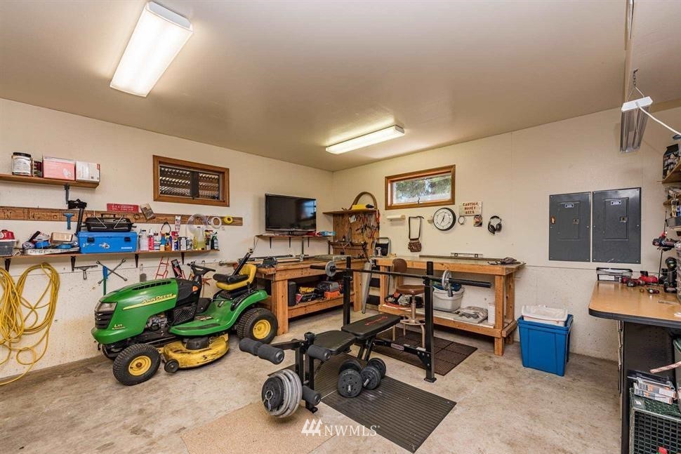102 East Anderson Road Sequim, WA 98382 - Photo 33 of 40