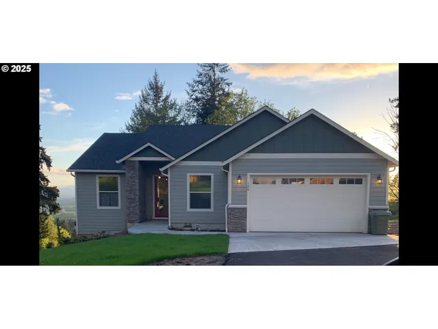$622,990 | 100 Nova Lane, Kalama, WA 98625