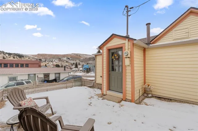 $229,000 | 331 West Golden Avenue, Cripple Creek, CO 80813