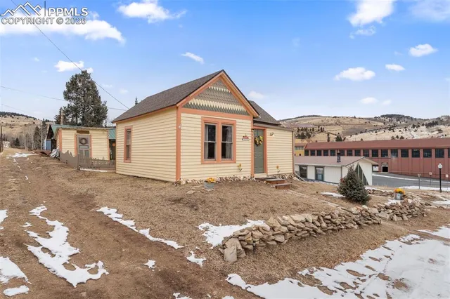 $229,000 | 331 West Golden Avenue, Cripple Creek, CO 80813