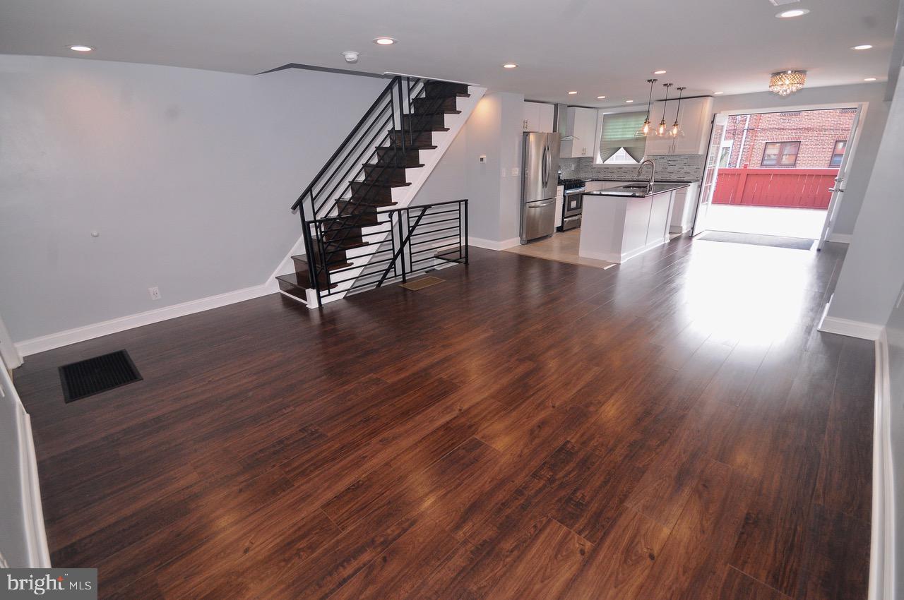 1504 Beverly Road Philadelphia, PA 19138 - Photo 15 of 74 Gallery Image 15