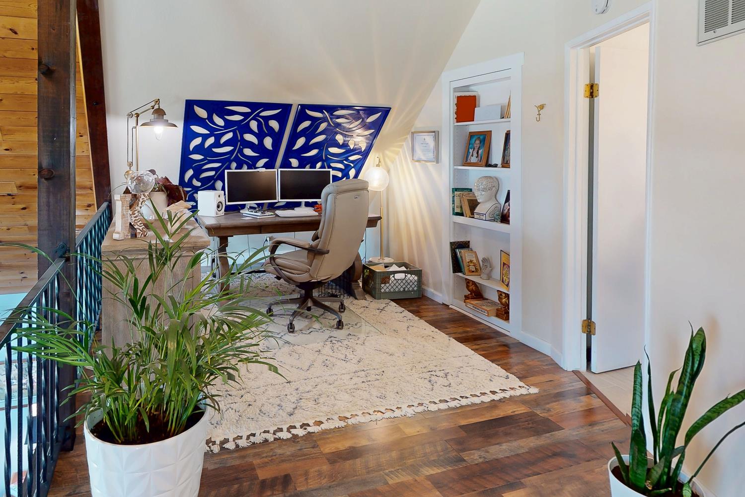 135 Sunny Hills Bangor, CA 95901 - Photo 15 of 35 a living room with furniture and a potted plant