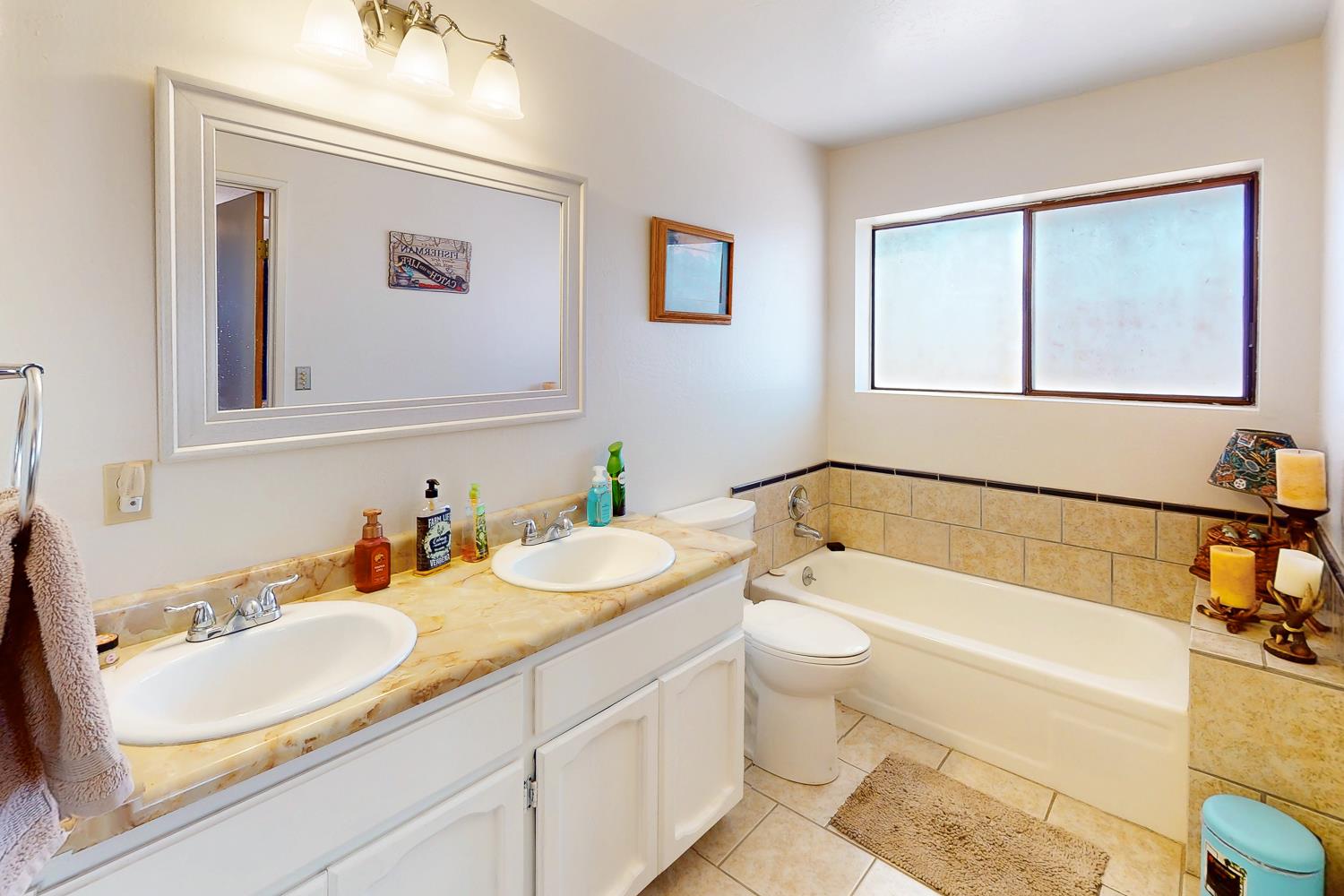 135 Sunny Hills Bangor, CA 95901 - Photo 16 of 35 a bathroom with a sink and a mirror