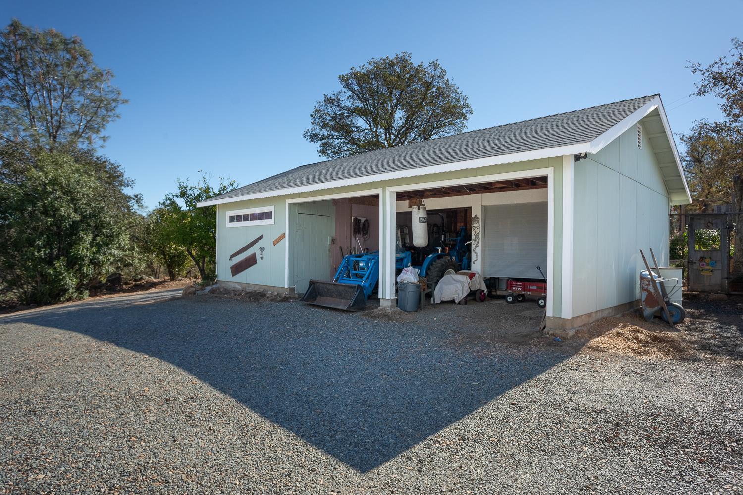 135 Sunny Hills Bangor, CA 95901 - Photo 24 of 35 a view of a outdoor space with patio