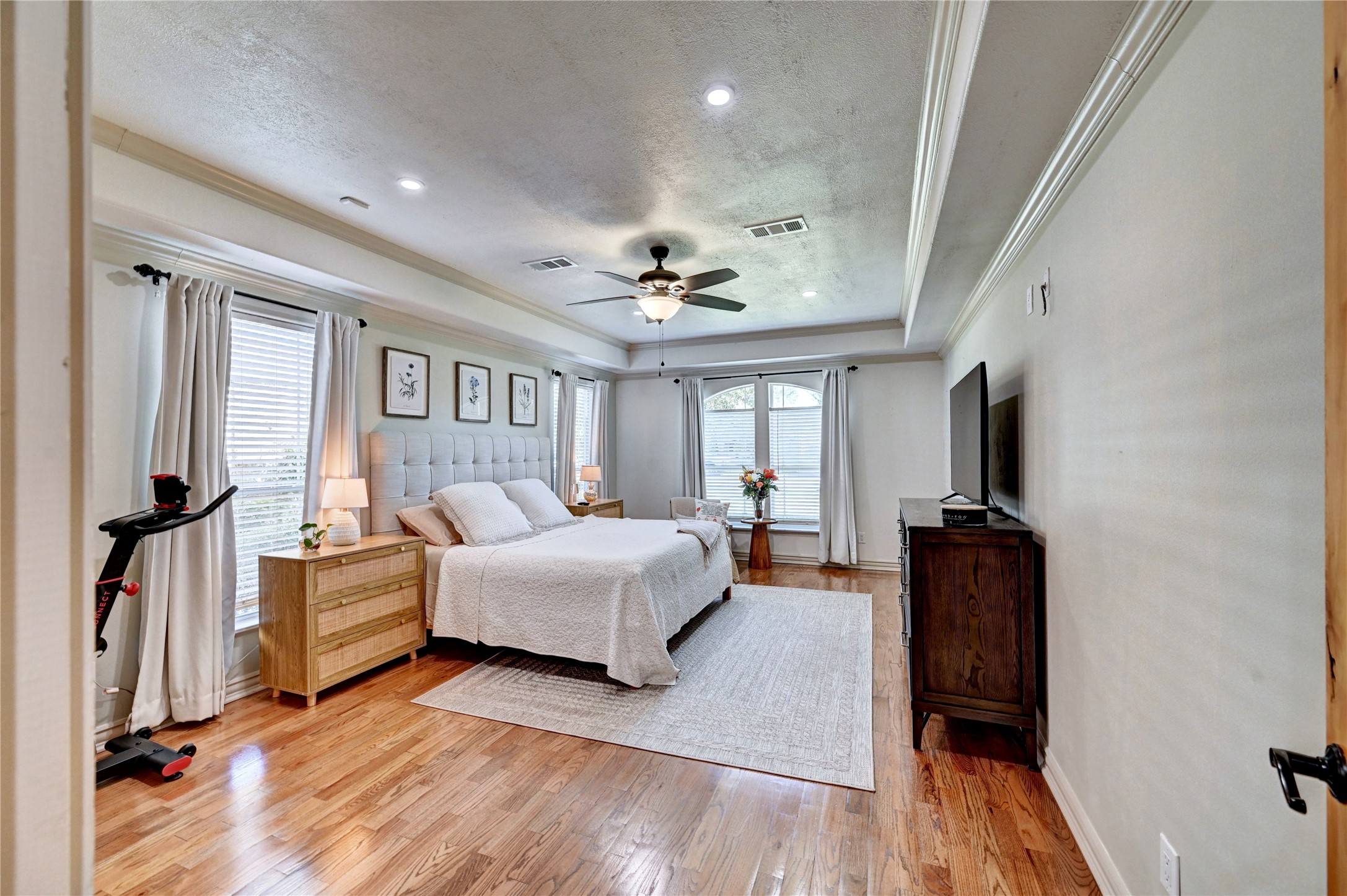 2012 Forest Hill Boulevard Houston, TX 77023 - Photo 18 of 50 a living room with furniture and a wooden floor