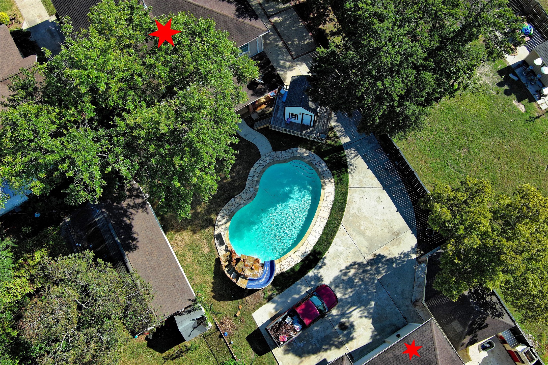 2012 Forest Hill Boulevard Houston, TX 77023 - Photo 50 of 50 an aerial view of a house with swimming pool and garden view