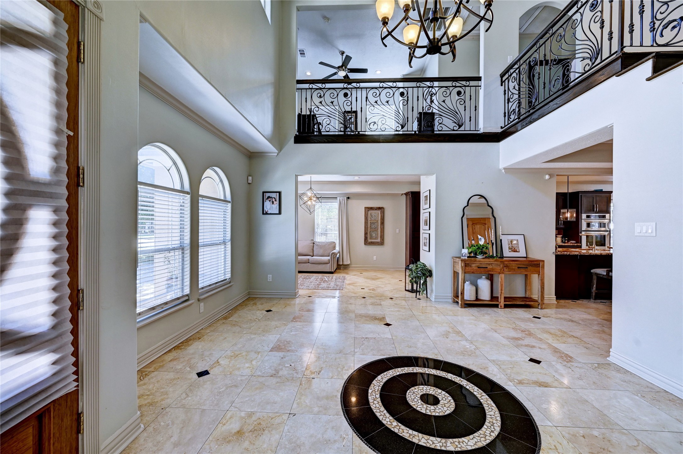 2012 Forest Hill Boulevard Houston, TX 77023 - Photo 7 of 50 a view of living room kitchen and front door