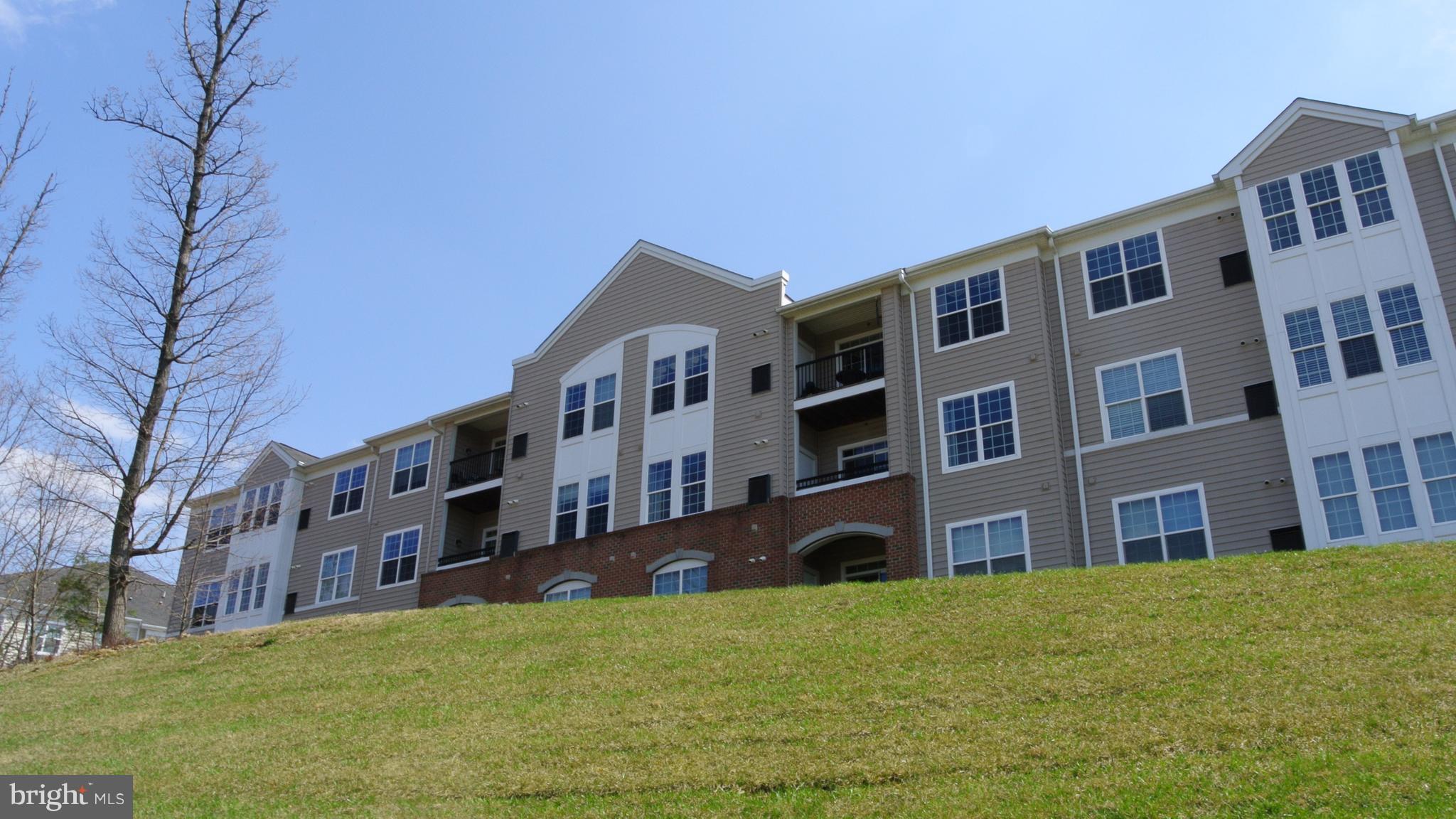 7305 Maplecrest Road, Unit 204 Elkridge, MD 21075 - Photo 2 of 30 Exterior (Rear)