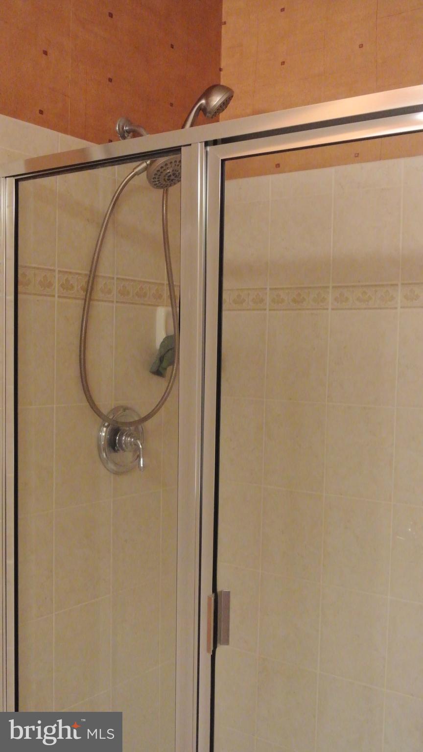 7305 Maplecrest Road, Unit 204 Elkridge, MD 21075 - Photo 24 of 30 Bath (Master)