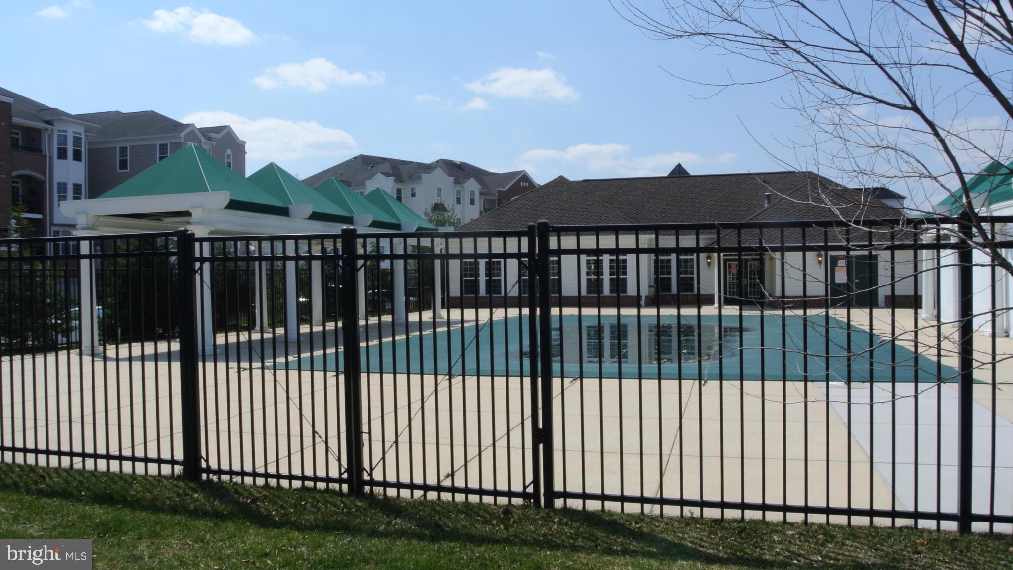 7305 Maplecrest Road, Unit 204 Elkridge, MD 21075 - Photo 29 of 30 Pool