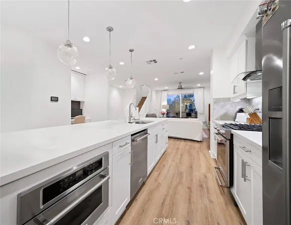 $6,000 | 657 Wedge, Costa Mesa, CA 92627