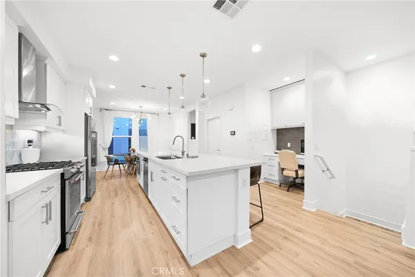 $6,000 | 657 Wedge, Costa Mesa, CA 92627