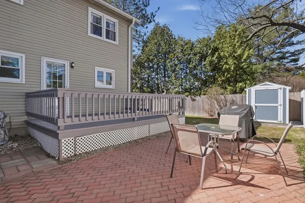 $250,000 | 54 Yorktown Court, Unit 54, Chicopee, MA 01020