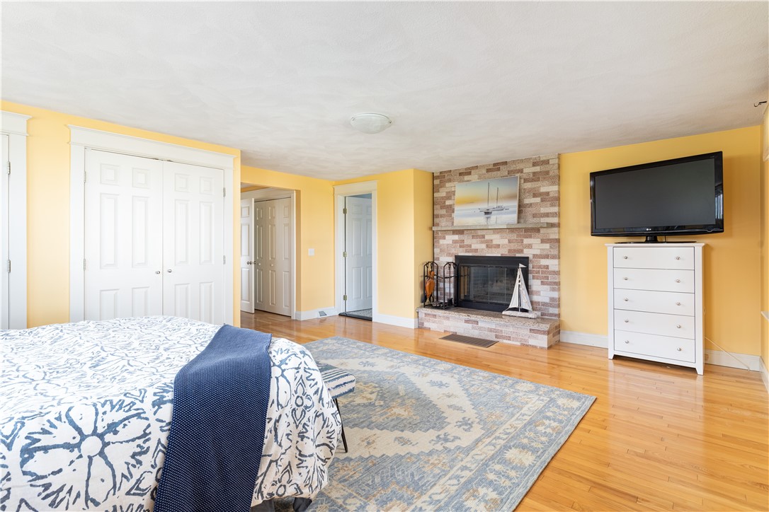 2 Clarkes Village Road Jamestown, RI 02835 - Photo 15 of 37