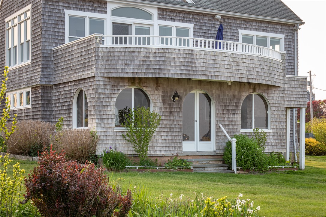 2 Clarkes Village Road Jamestown, RI 02835 - Photo 32 of 37