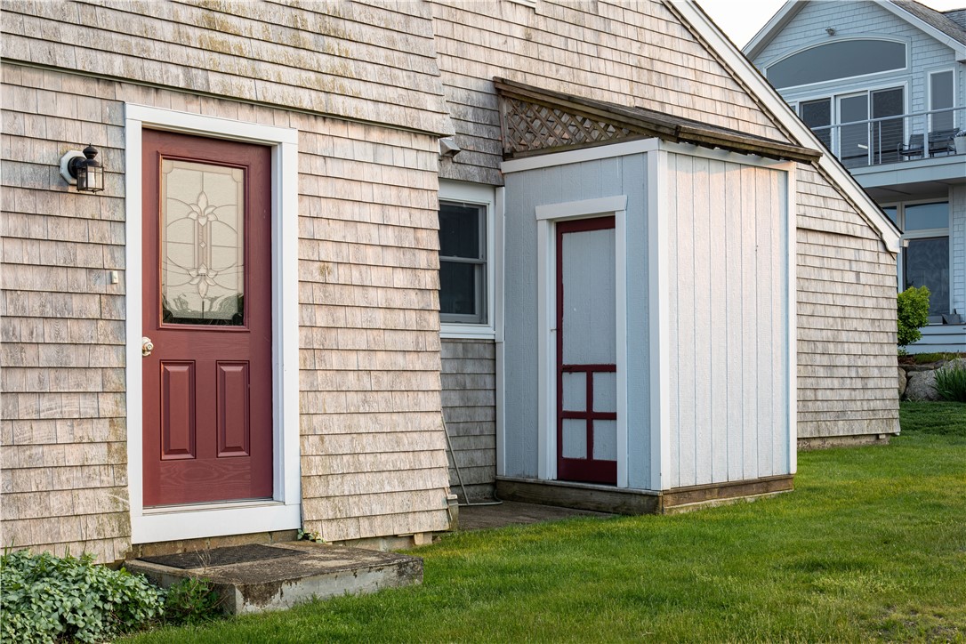 2 Clarkes Village Road Jamestown, RI 02835 - Photo 33 of 37