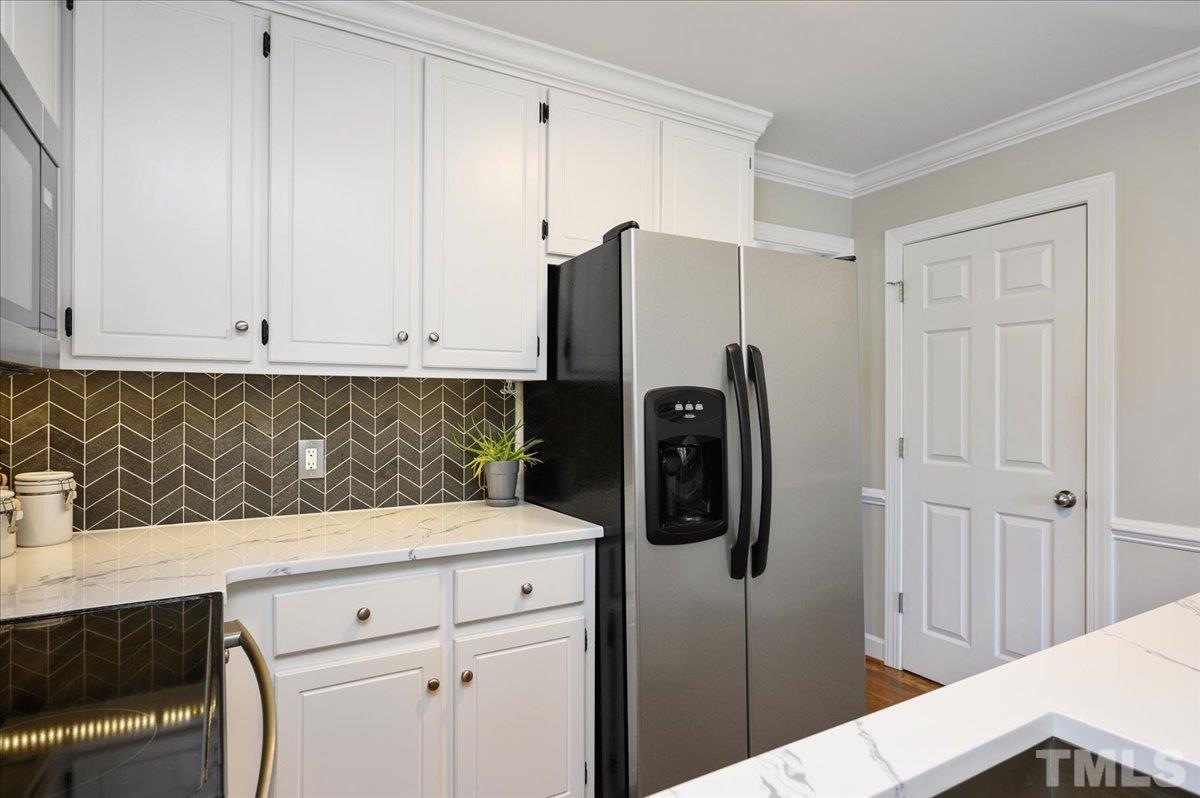 2001 Laurel Valley Way Raleigh, NC 27604 - Photo 11 of 34 Gallery Image 11
