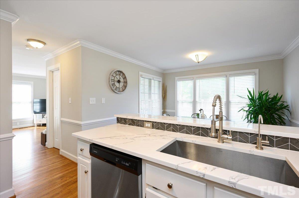 2001 Laurel Valley Way Raleigh, NC 27604 - Photo 10 of 34 Gallery Image 10