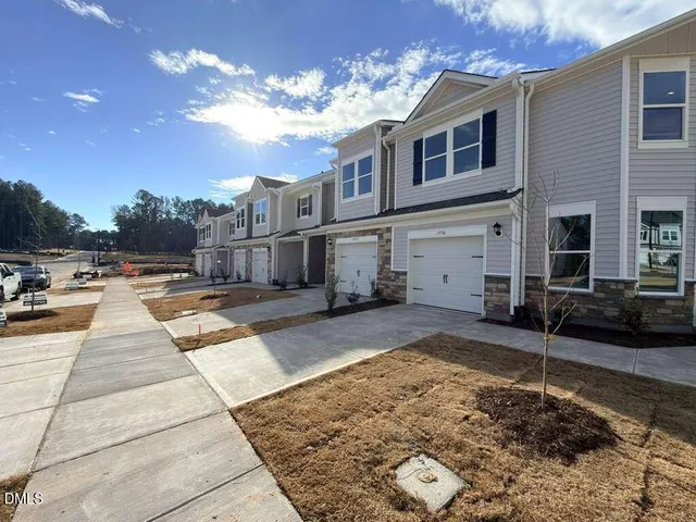 $2,075 | 1930 Hinesley Drive, Durham, NC 27703