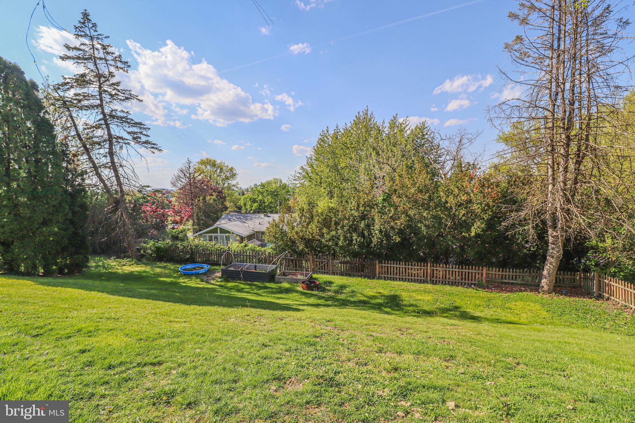 605 Norman Road York, PA 17406 - Photo 39 of 42