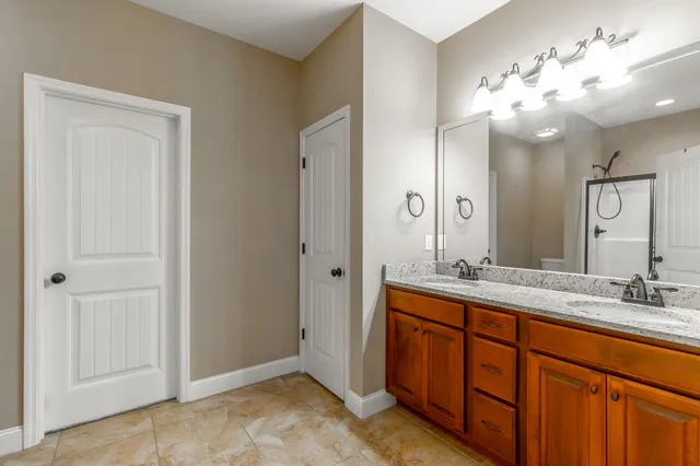 $329,900 | 130 Hillhouse Lane, Ringgold, GA 30736