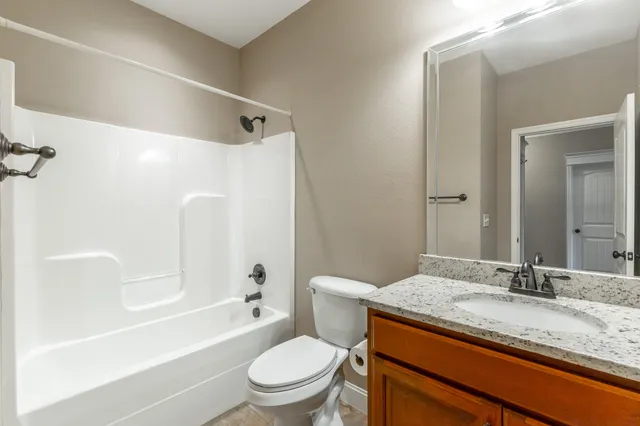 $329,900 | 130 Hillhouse Lane, Ringgold, GA 30736