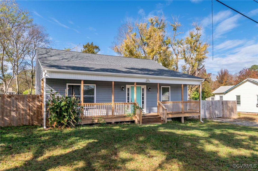 4436 Angus Road Richmond, VA 23234 - Photo 3 of 24 Bungalow with covered porch and a front yard