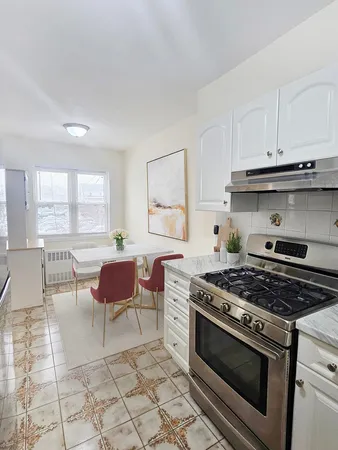 $2,800 | 42-41 191st Street, Unit 2 | Auburndale