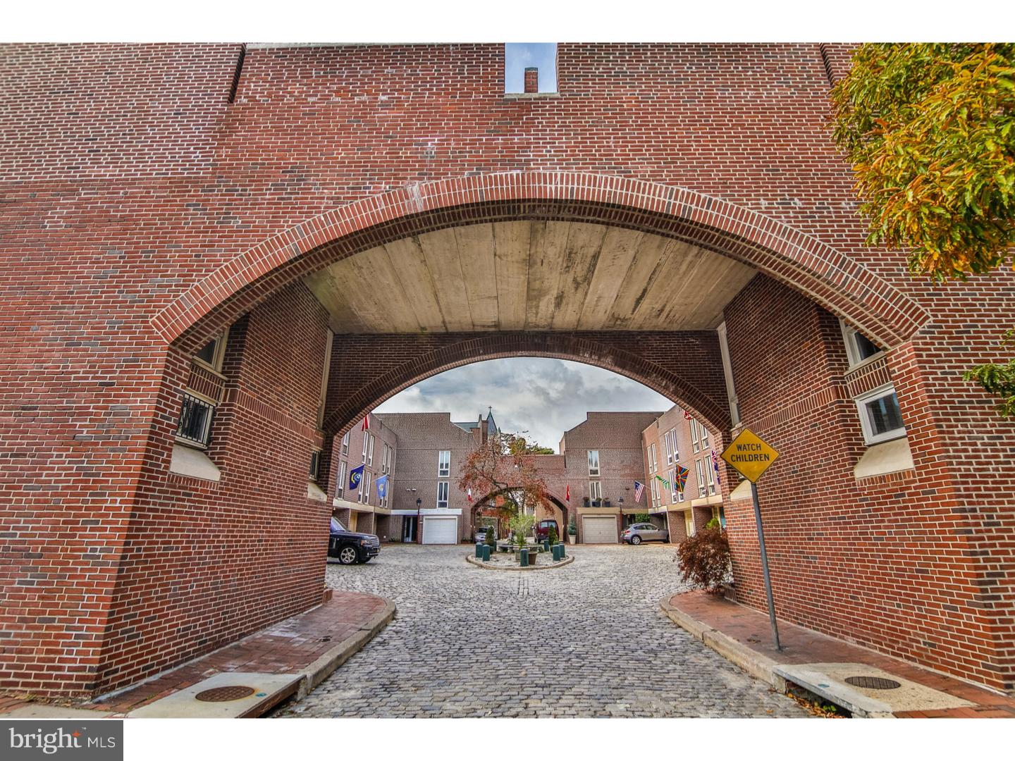 507 Addison Street Philadelphia, PA 19147 - Photo 2 of 25 Gallery Image 2